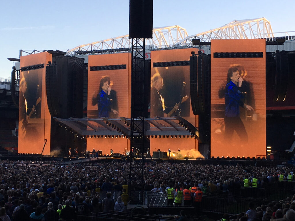 Outdoor concert photo, with daylight.
